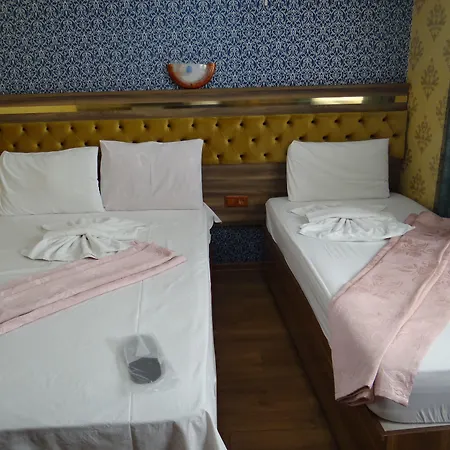 Hotel Meta