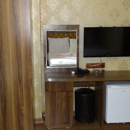 Hotel Meta 2*