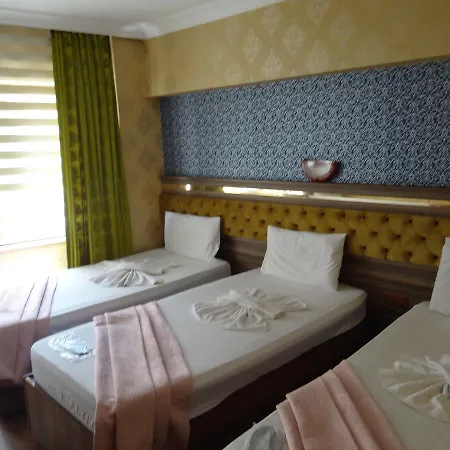 Meta Hotel 2*